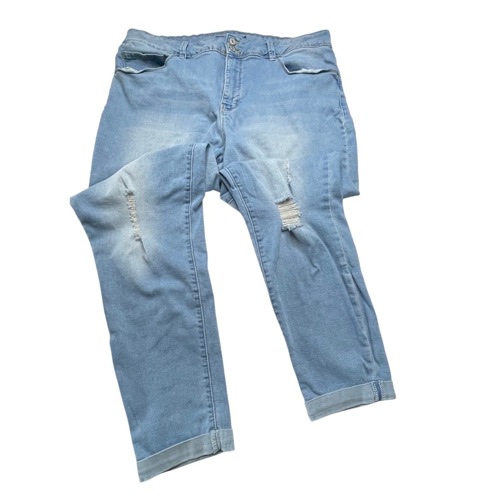 Royalty by YMI High Rise Ankle Jeans Womens Light Wash Distressed Cuffed Denim